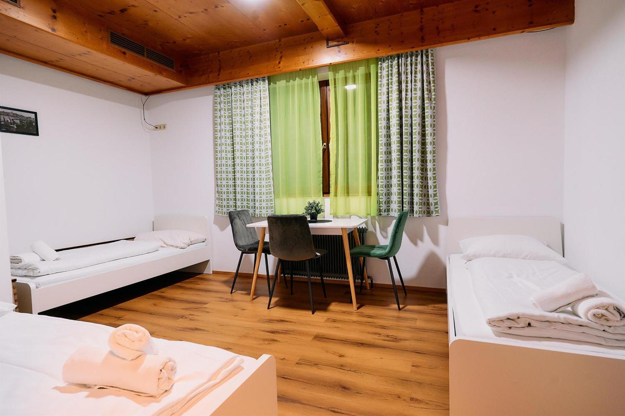 The Art And Sporthotel Innsbruck Exterior foto